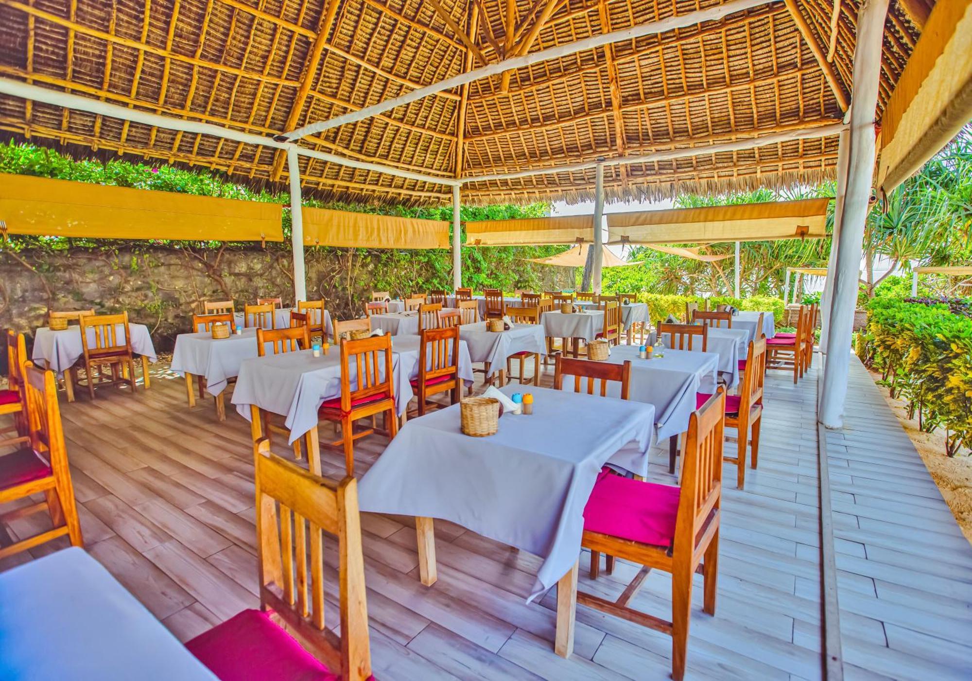 Ahg Sun Bay Mlilile Beach Hotel Matemwe  Zewnętrze zdjęcie